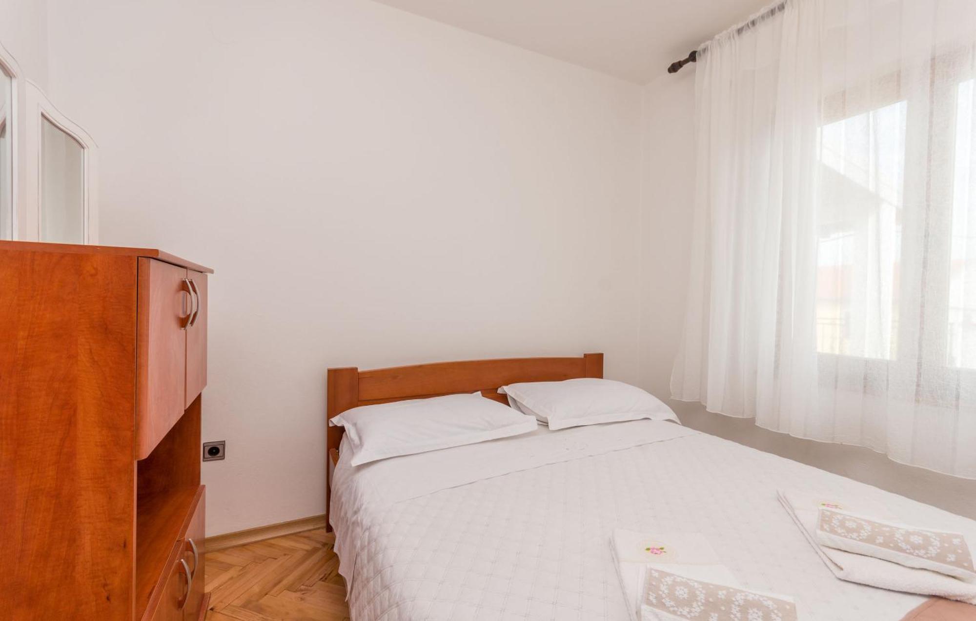 Apartment Blazenka - 20M From The Sea 트콘 외부 사진