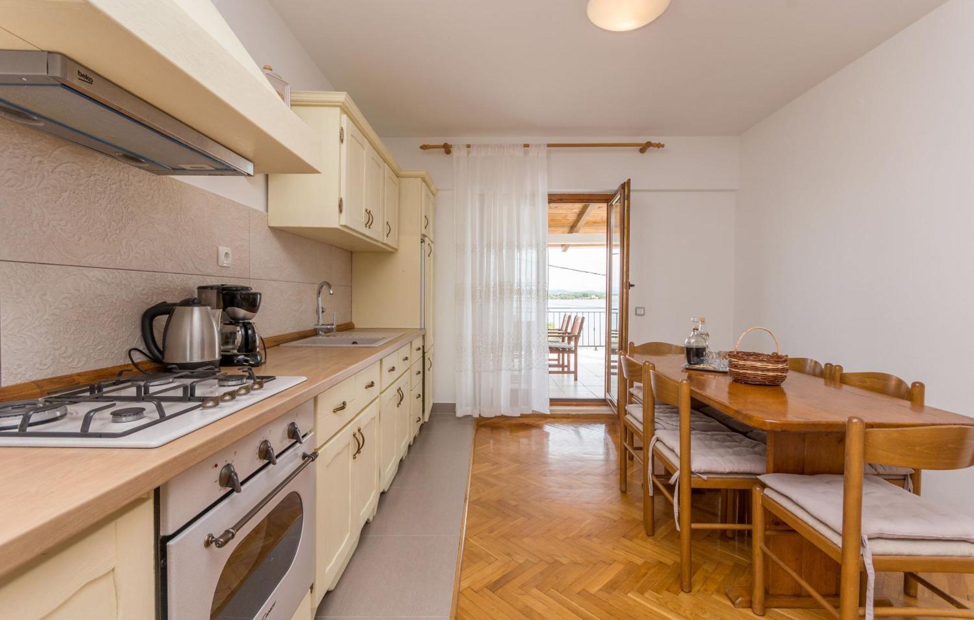Apartment Blazenka - 20M From The Sea 트콘 외부 사진