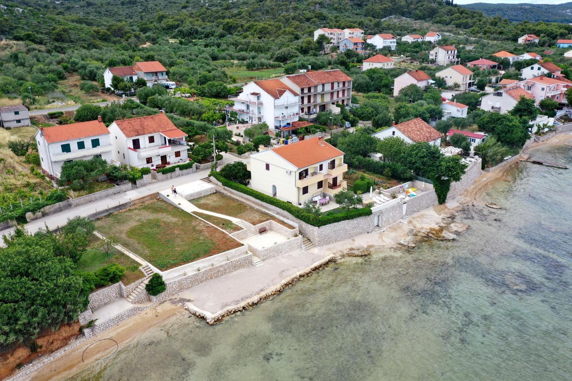 Apartment Blazenka - 20M From The Sea 트콘 외부 사진
