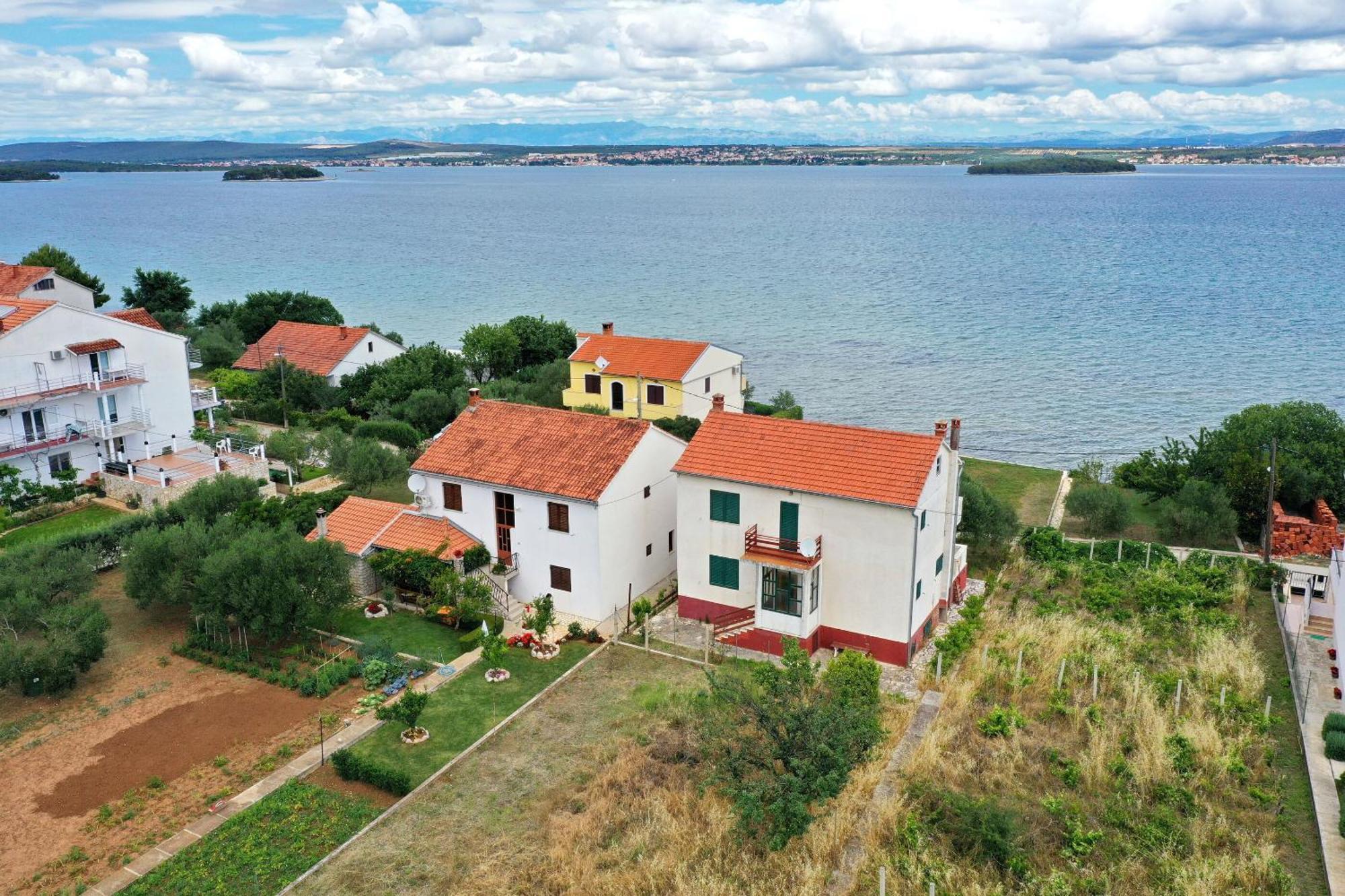 Apartment Blazenka - 20M From The Sea 트콘 외부 사진