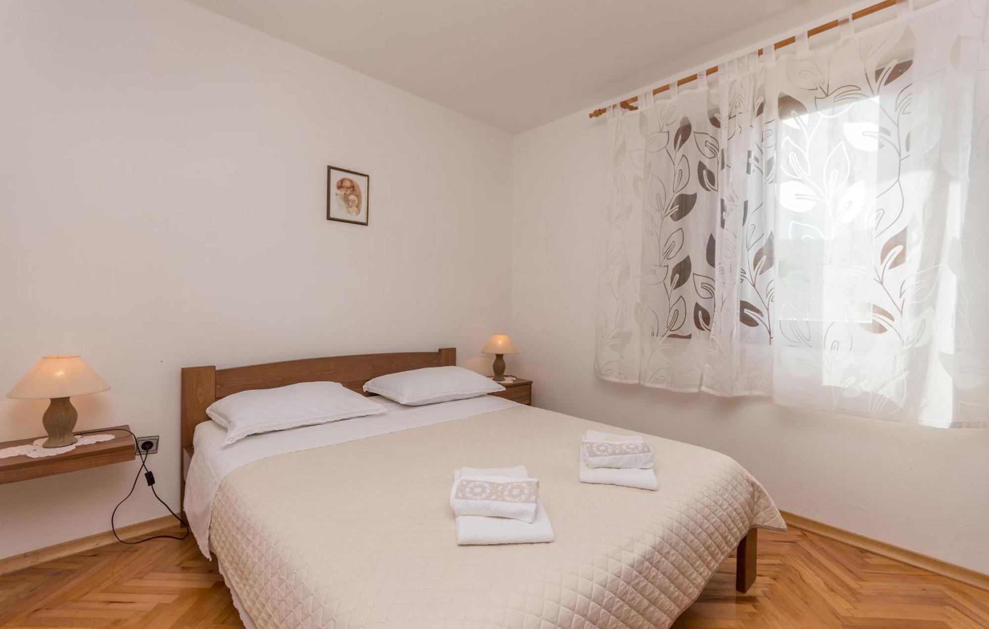Apartment Blazenka - 20M From The Sea 트콘 외부 사진